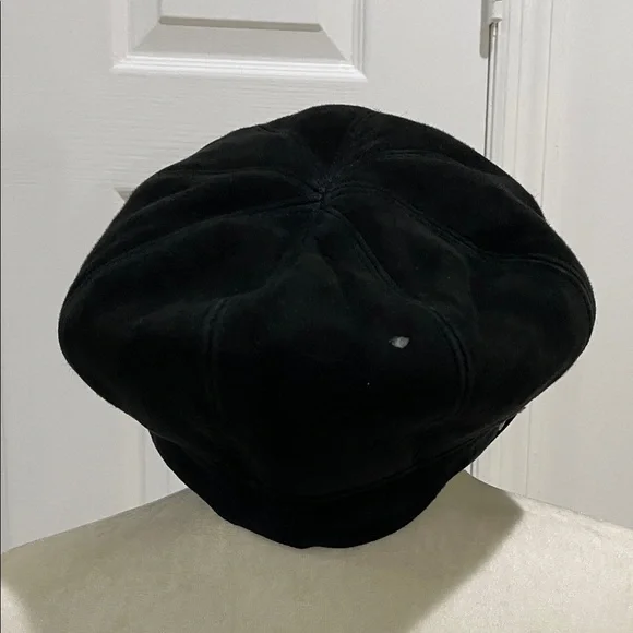 UGG Black Suede Bakers Boy Women's Hat (Shearling inside) - Picture 5 of 9